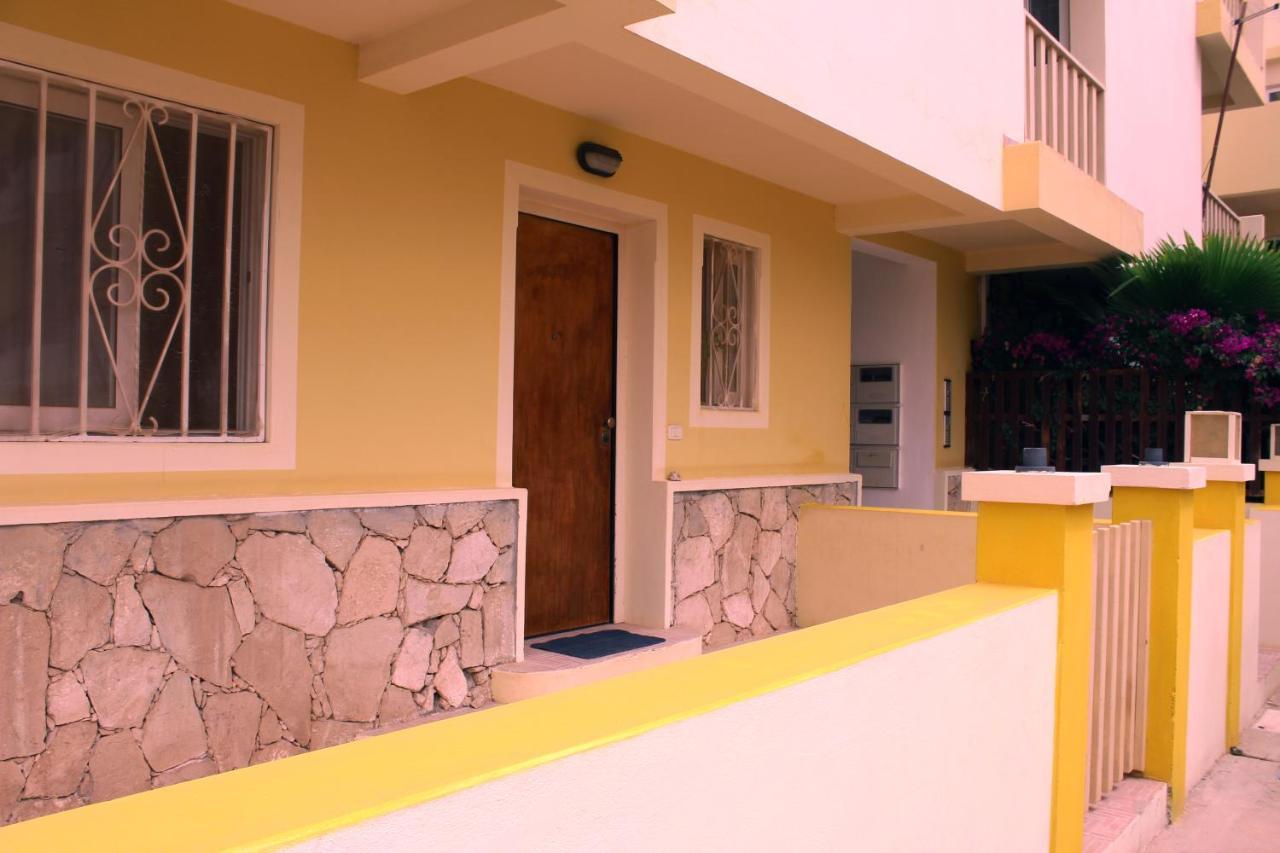 Tres Caravelas Studio Flats Santa Maria Exterior foto